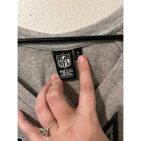 Women's NFL Team Apparel Dallas Cowboys Gray Top Size 1X [EXCELLENT] - Picture 2 of 5